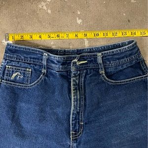 Jordache Jeans Straight Cut Embroidered Pockets Horse Head Button HighRise 33x33